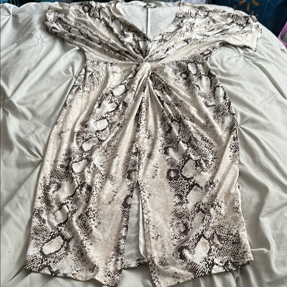 Fashion Nova Cream Tie Front Midi Dress